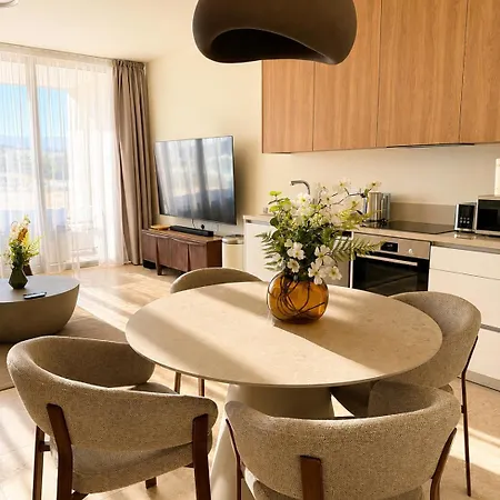 Apartman Avalon Gardens A202 - Designer Émba