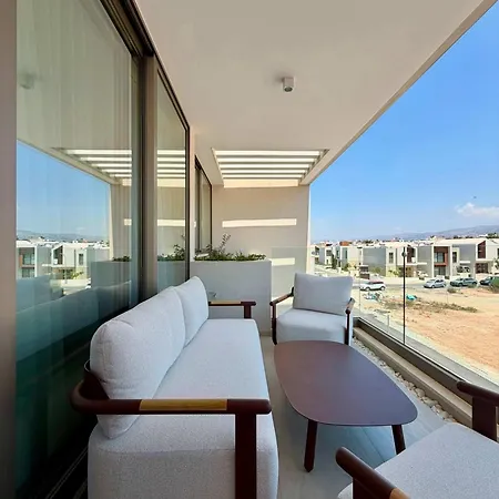 Avalon Gardens A202 - Designer *